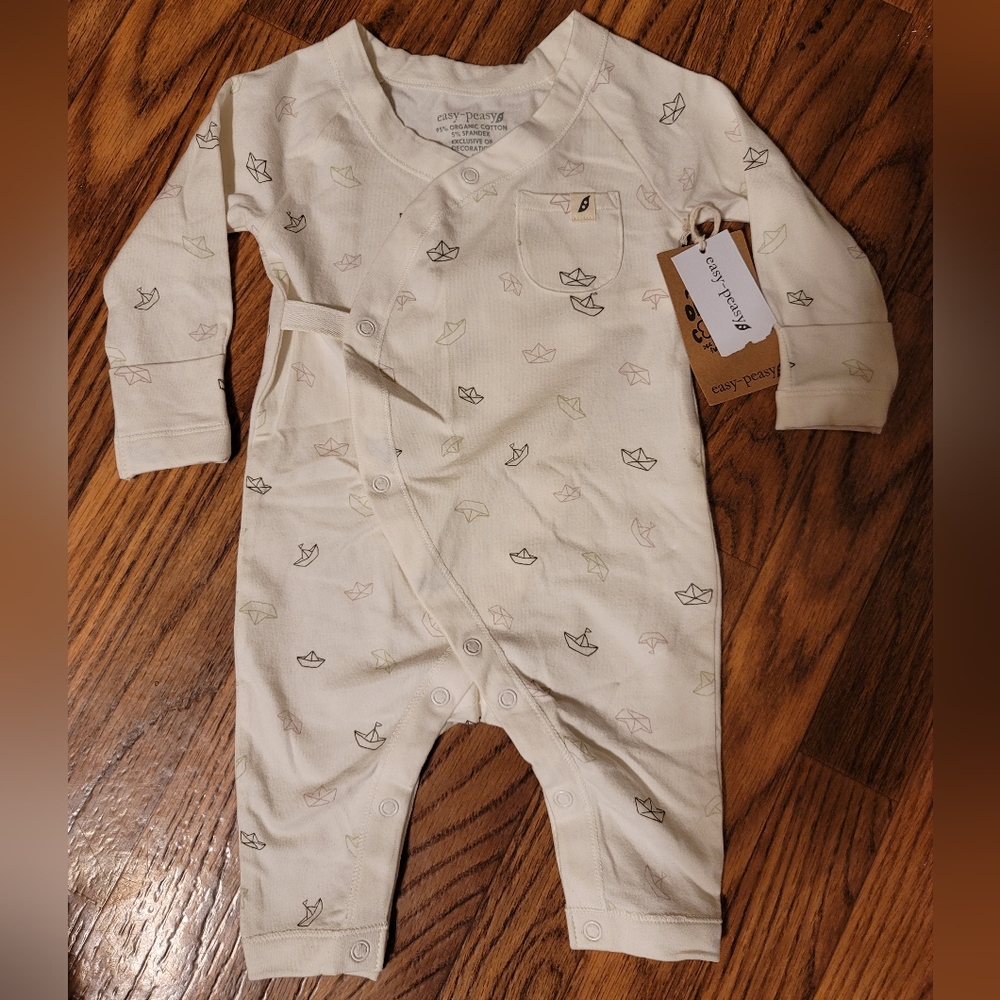 Organic cotton easy peasy 3-6 nwt